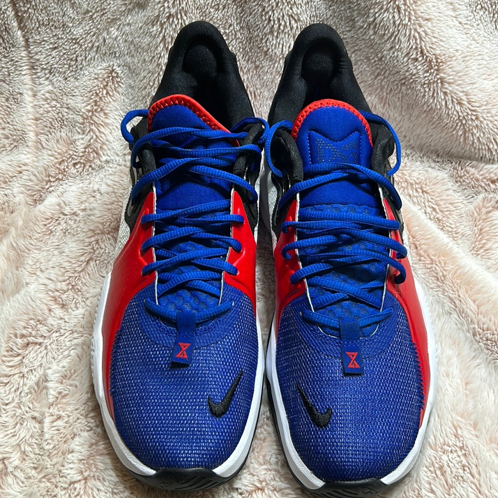 NWT-Nike Paul George 5 men’s size 12 basketball shoe-never worn-no box